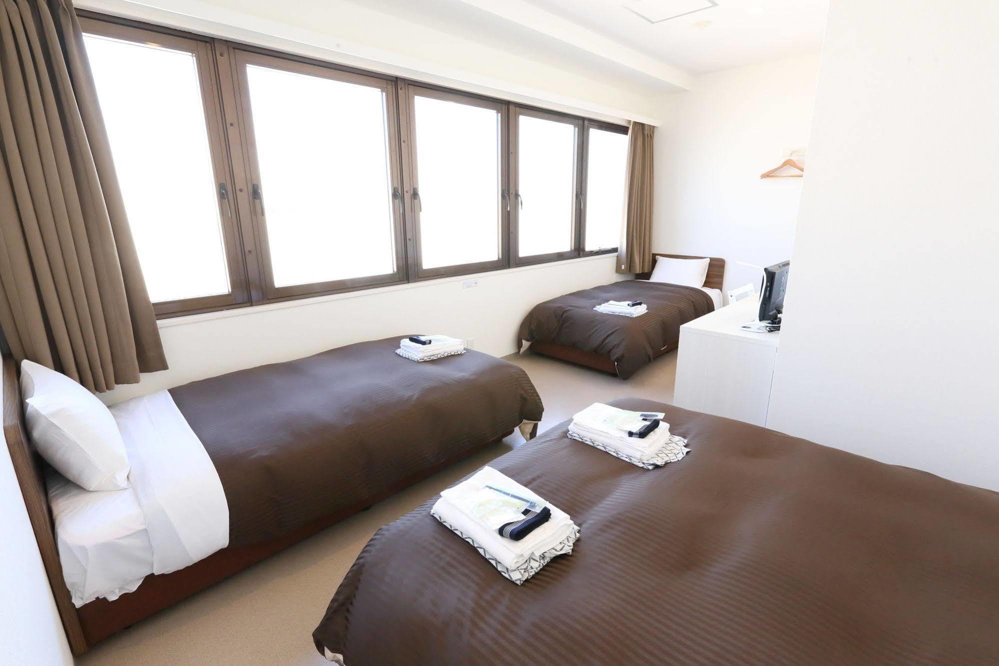 Oak Edo Hotel 3*